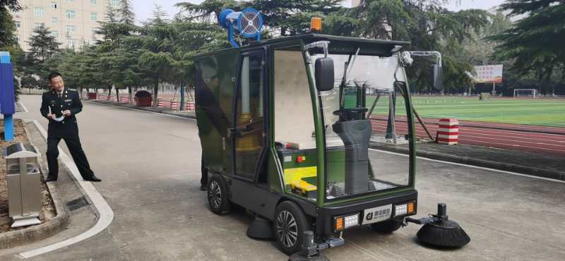 北京、武漢軍隊(duì)交機(jī)DJ2300GYWP掃地機(jī)